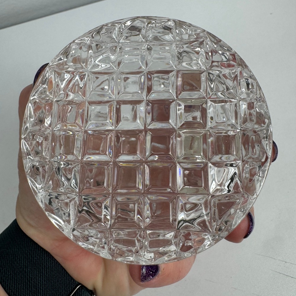 Vtg Bohemia Crystal Round Trinket Box 24% Lead Crystal Czech Republic - Picture 7 of 8